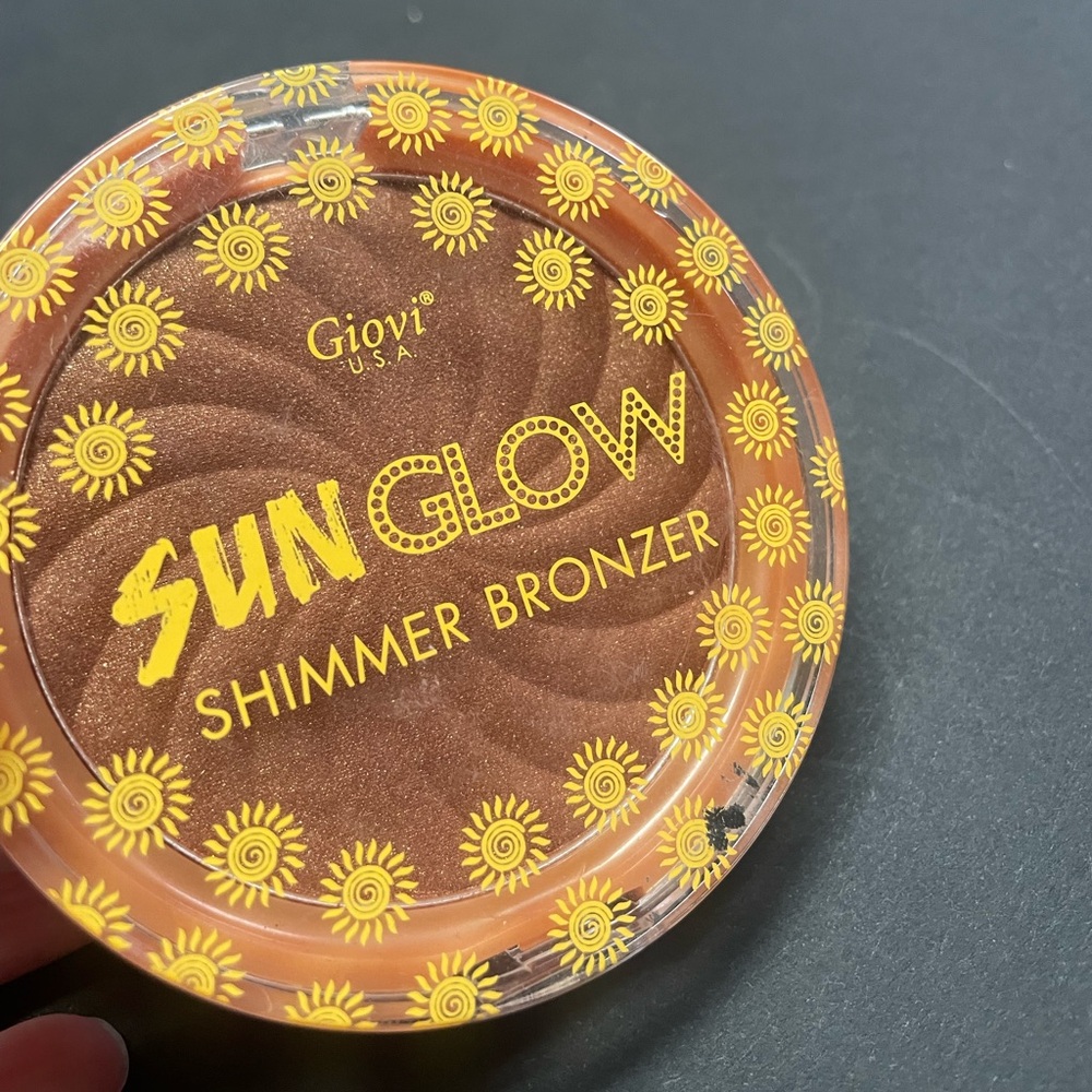 Starry Sun Glow Shimmer Bronzer